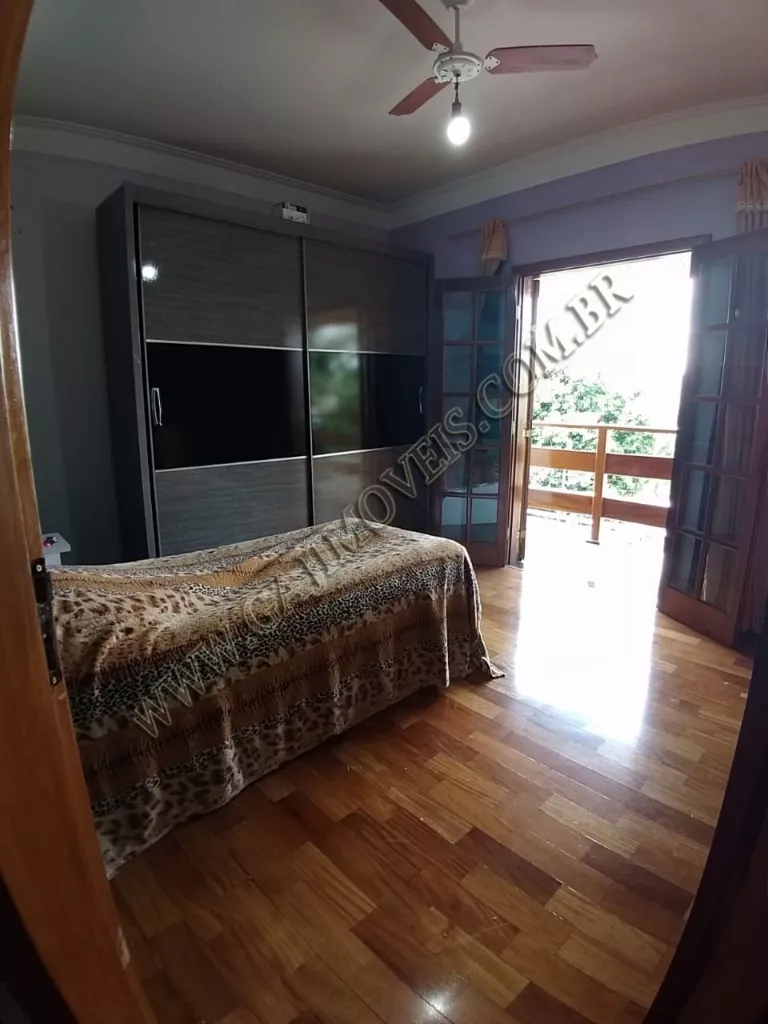 Casa à venda com 4 quartos, 300m² - Foto 6