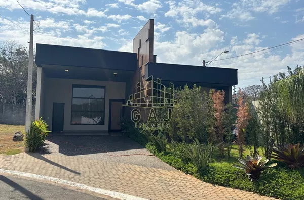 Casa em condomínio 185m² 3 dorms c/ 2 suites Jd Flores - SBO/SP