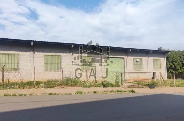 Salão industrial 700m² Jardim São Francisco - SBO/SP