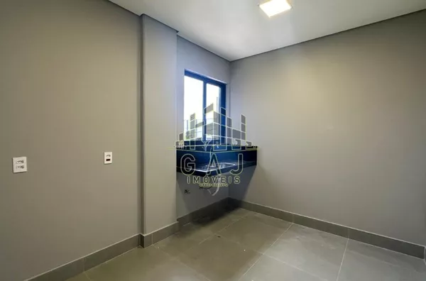 Salão industrial c/ 918m² Condomínio Cintec - SBO/SP