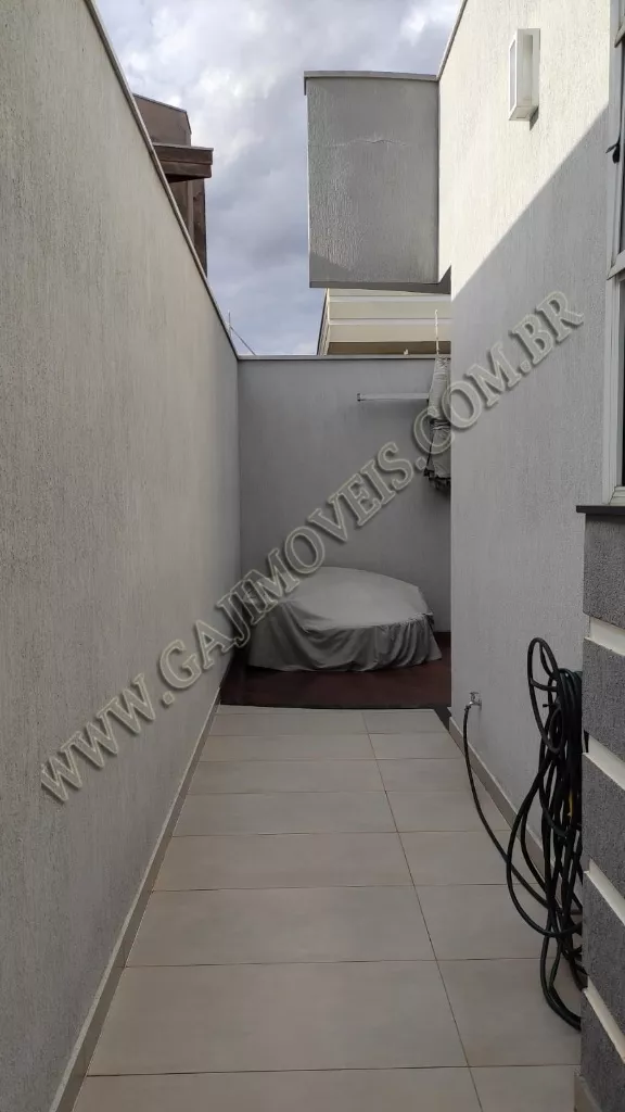 Casa à venda com 3 quartos, 270m² - Foto 12