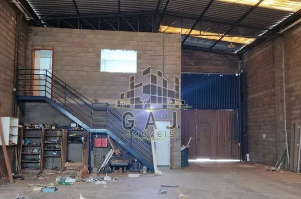 Salão com renda e 300m² - São Luiz - Americana/SP