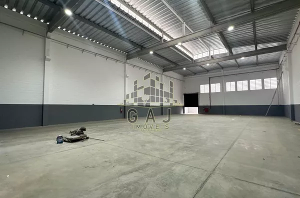 Salão industrial c/ 918m² Condomínio Cintec - SBO/SP