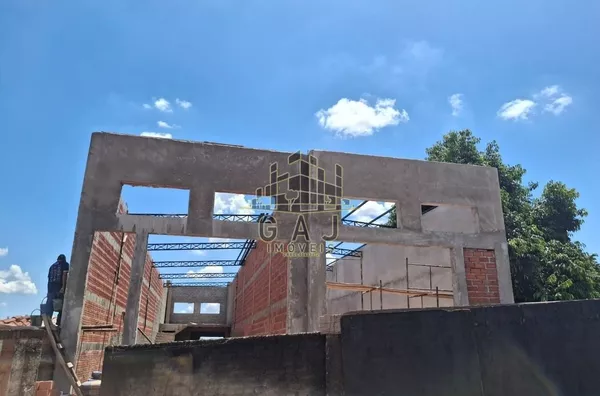 Salão comercial 200m² no Sartori - SBO/SP