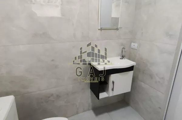 Casa 2 dorms c/ suíte REFORMADA Planalto do Sol - SBO/SP