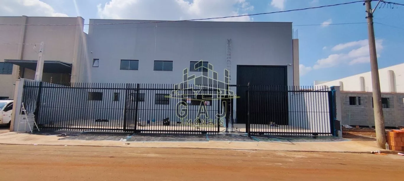 Depósito-Galpão-Armazém para alugar, 750m² - Foto 1