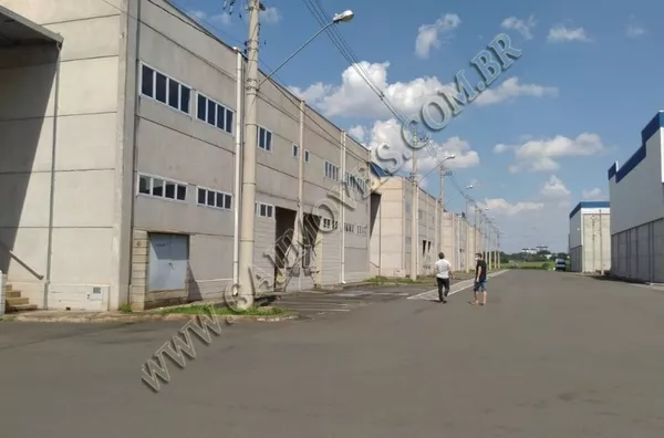 Salão Industrial 720m² em condomínio - Americana/SP