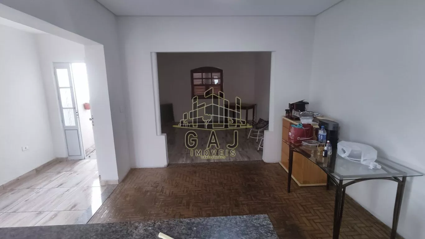 Casa para alugar com 1 quarto, 59m² - Foto 2