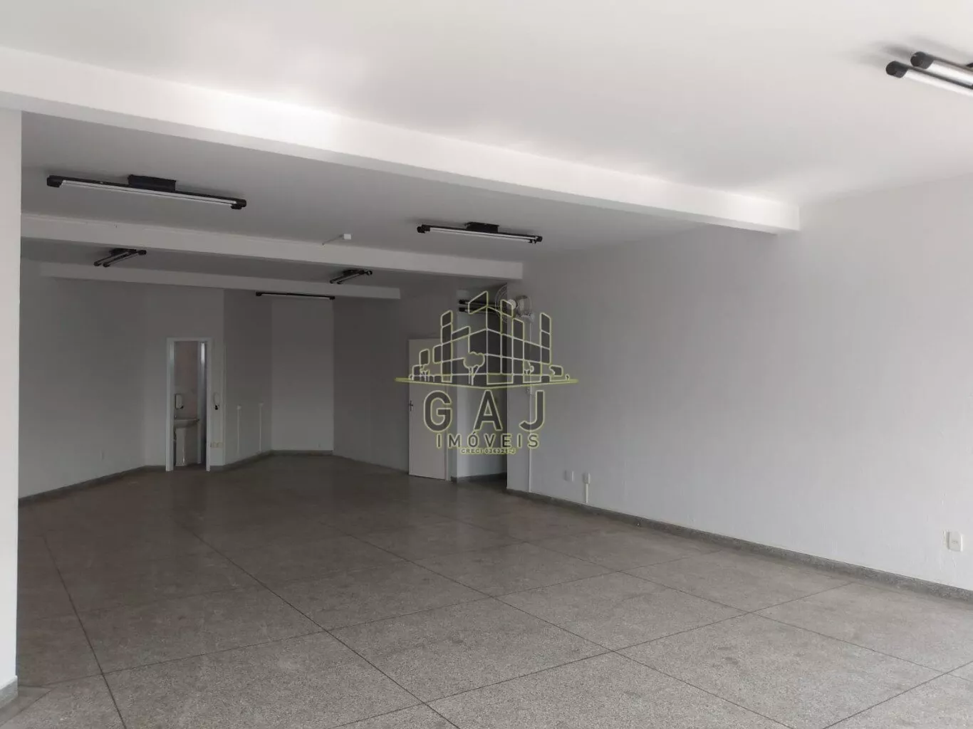 Loja-Salão para alugar, 90m² - Foto 2