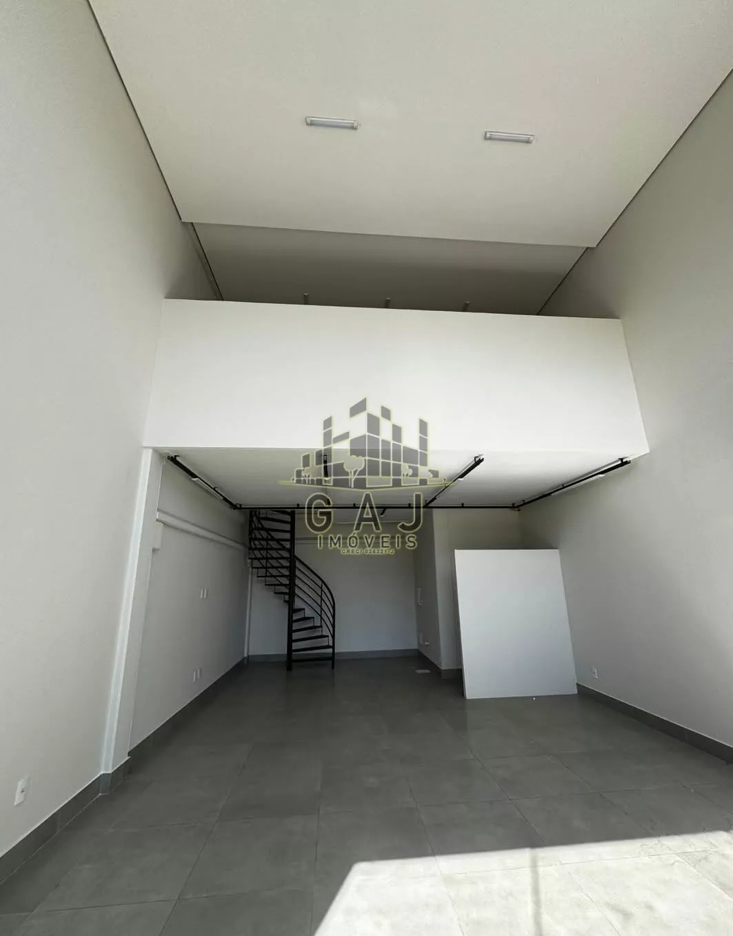 Prédio Inteiro, 90 m² - Foto 2