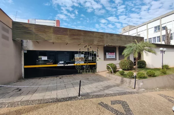 Casa comercial 11 salas + recepção Vila Cecchino - Americana/SP