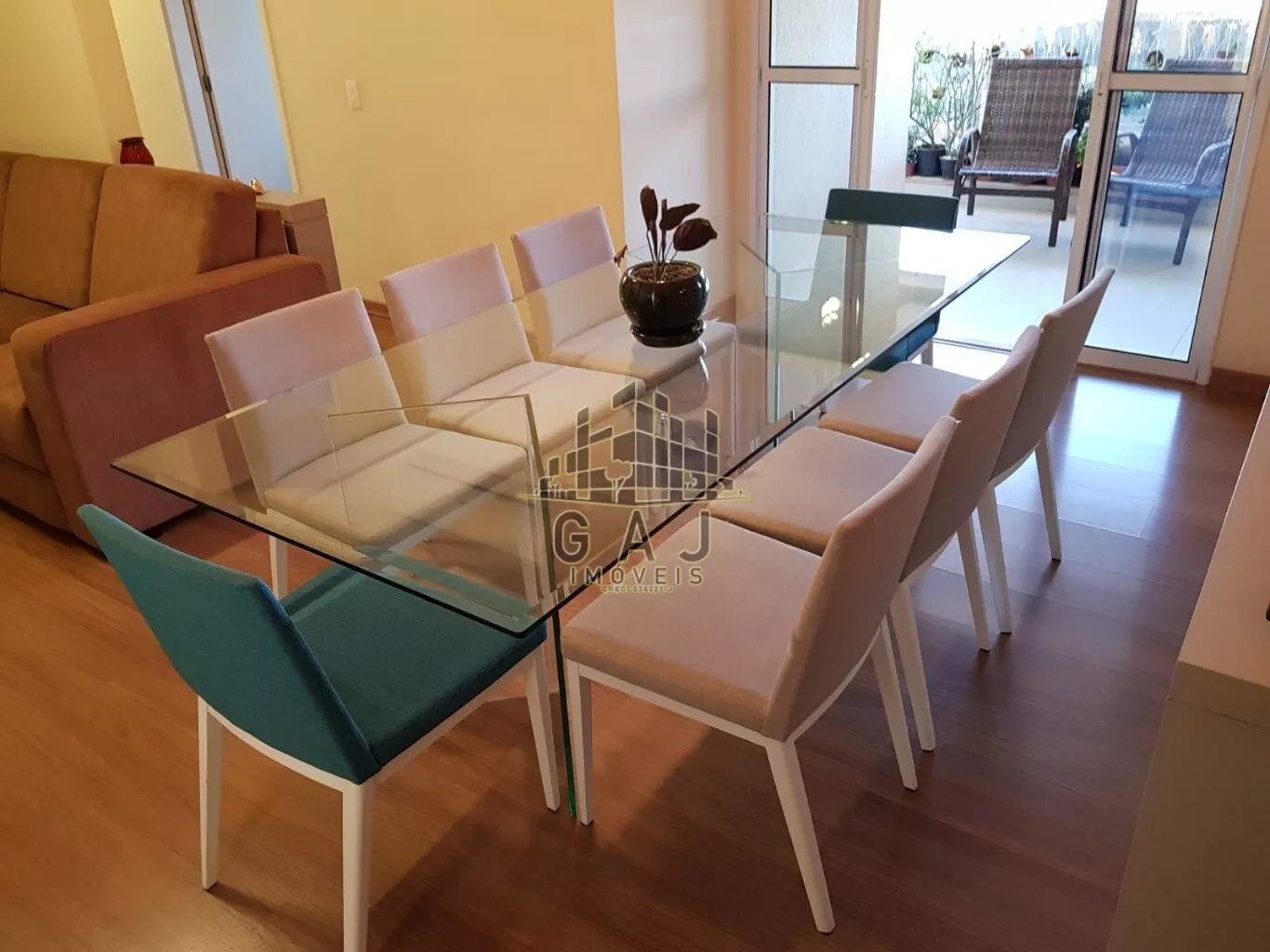 Apartamento à venda com 3 quartos, 86m² - Foto 2