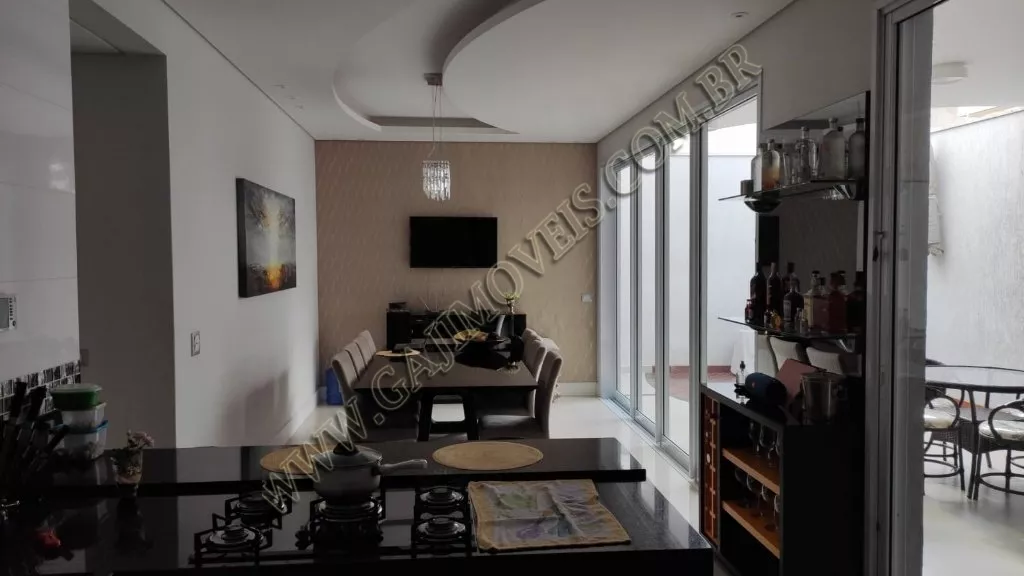 Casa à venda com 3 quartos, 270m² - Foto 5