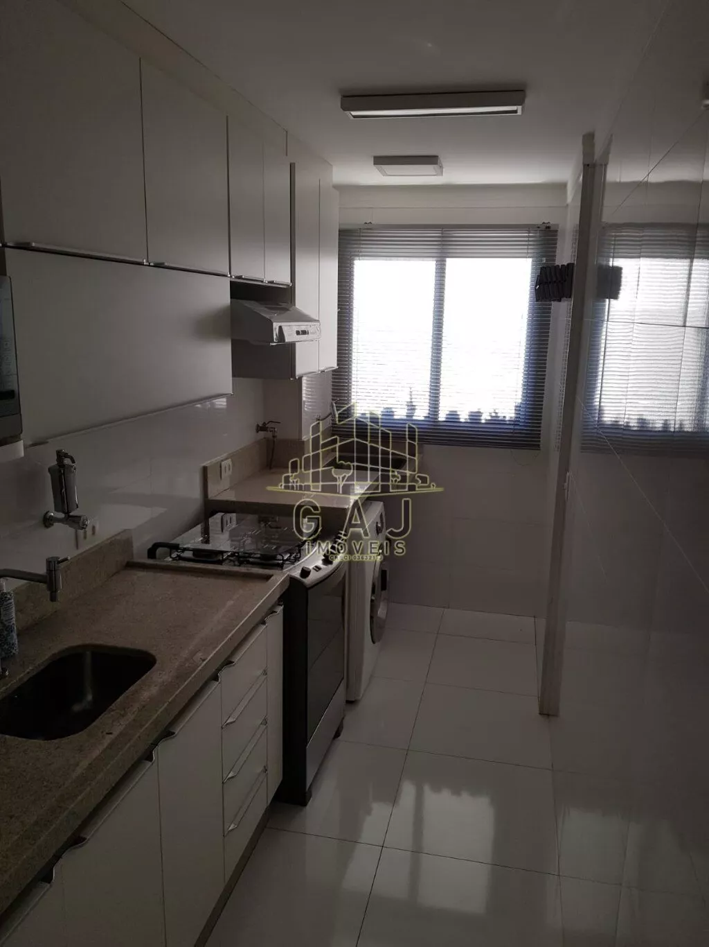 Apartamento à venda com 3 quartos, 86m² - Foto 8