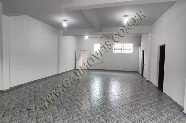 Salão comercial 124m² na Av Amizade - SBO/SP