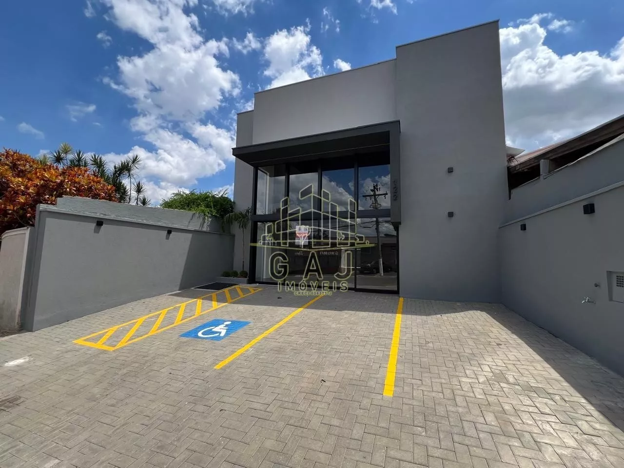 Prédio Inteiro para alugar, 209m² - Foto 1