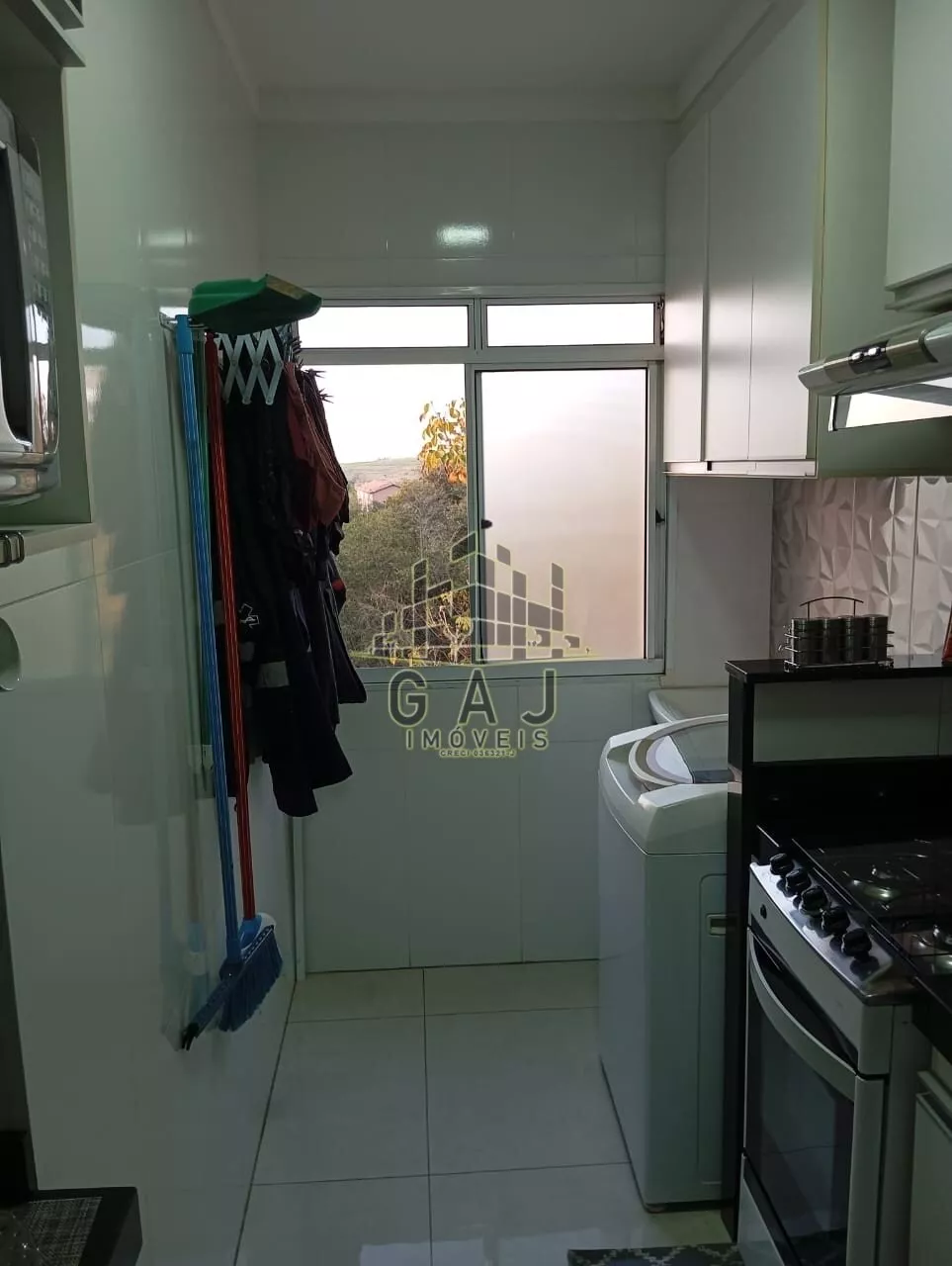 Apartamento à venda com 2 quartos, 55m² - Foto 11