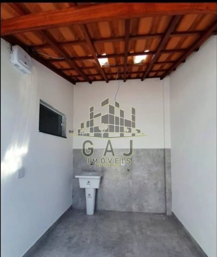 Casa à venda com 3 quartos, 120m² - Foto 14