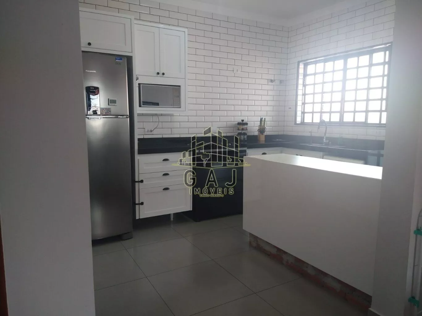 Prédio Inteiro à venda com 2 quartos, 180m² - Foto 4