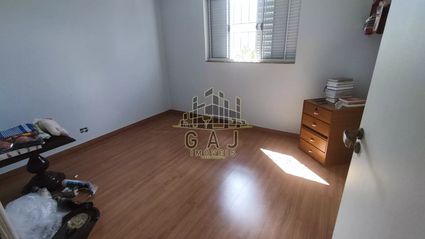 Casa para alugar com 3 quartos, 71m² - Foto 2