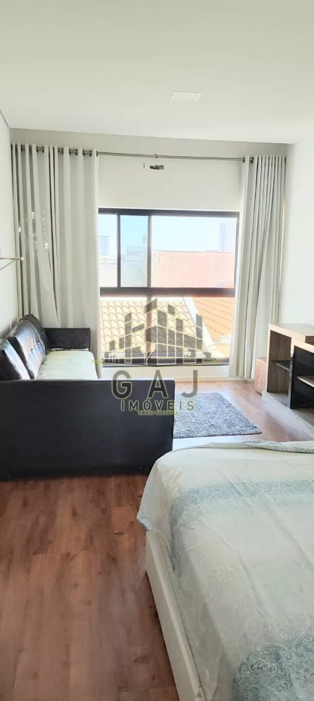 Casa à venda com 3 quartos, 180m² - Foto 2