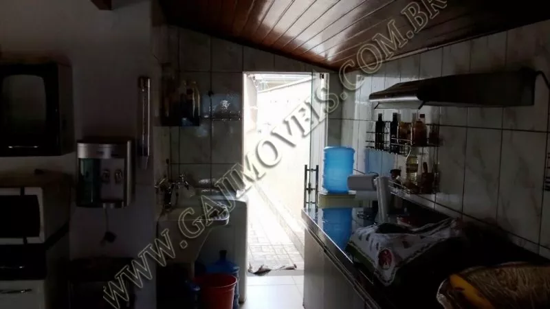 Casa à venda com 3 quartos, 210m² - Foto 13