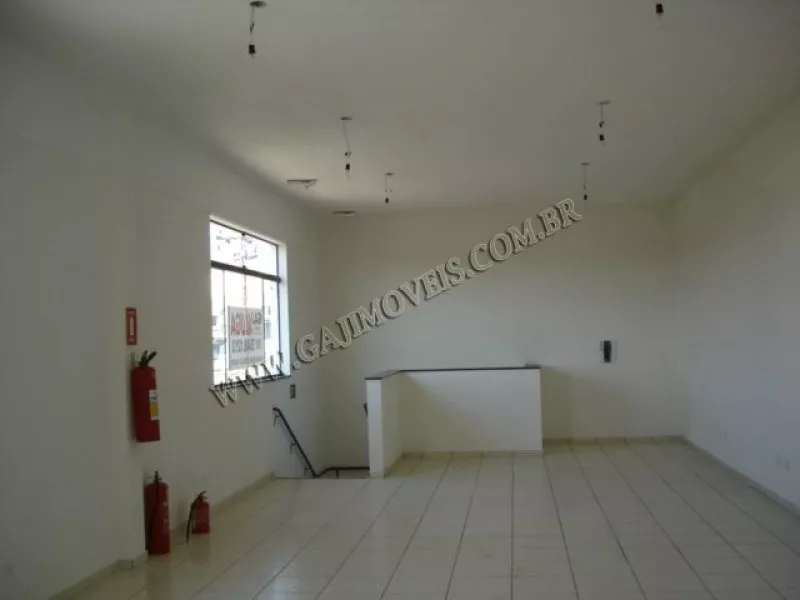 Depósito-Galpão-Armazém para alugar, 1400m² - Foto 2