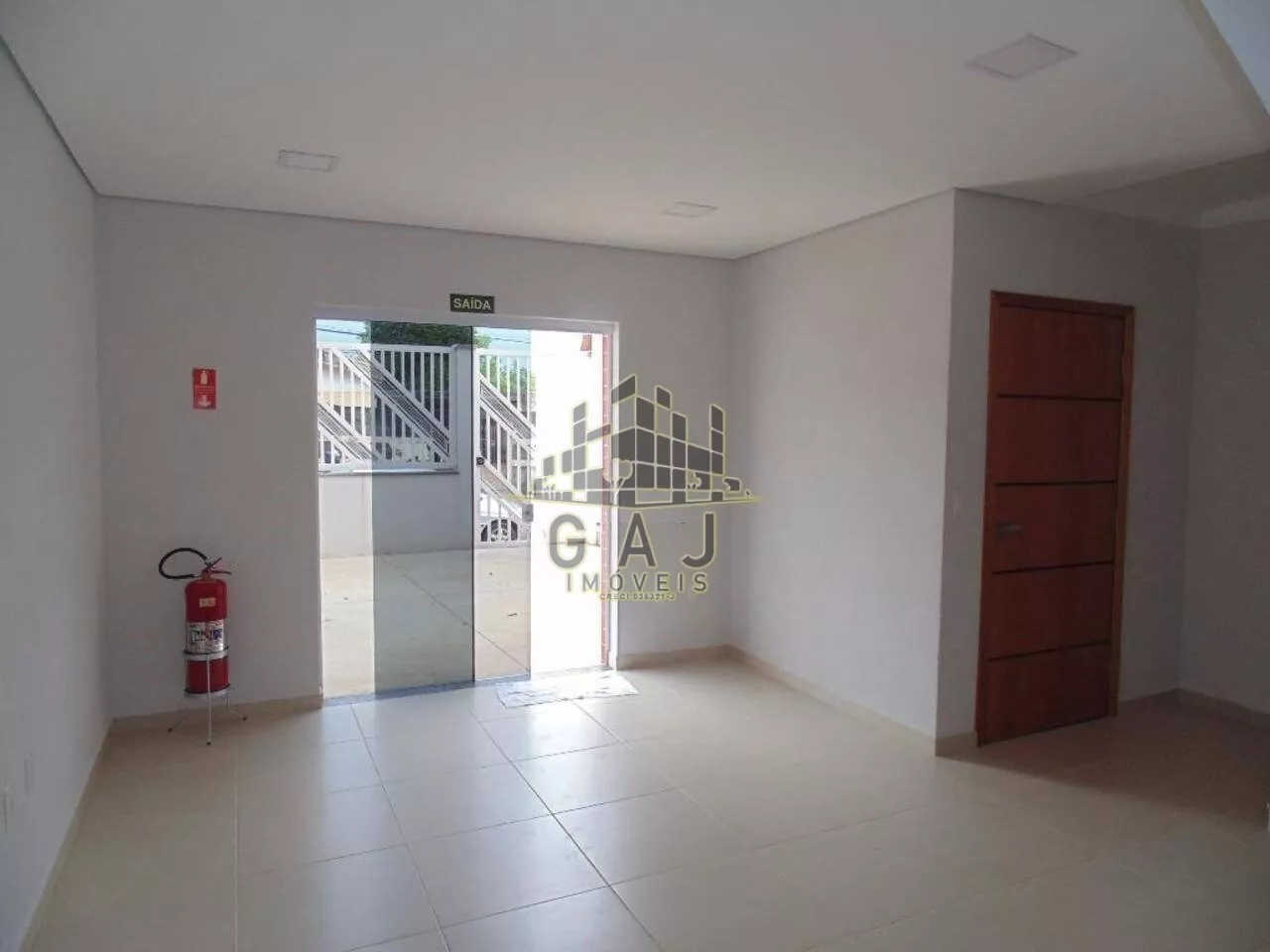 Depósito-Galpão-Armazém à venda, 540m² - Foto 5