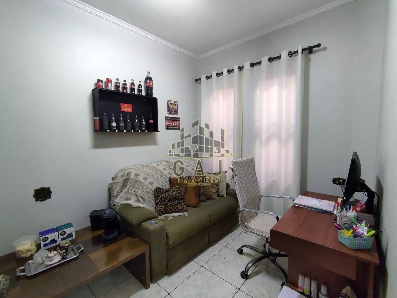 Casa à venda com 3 quartos, 211m² - Foto 18