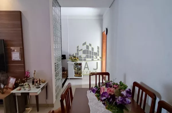 Casa 3 dorms c/ suíte Pq Universitário - Americana/SP