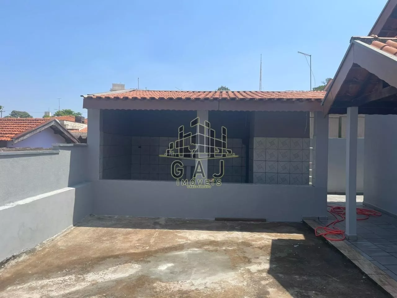 Casa à venda e aluguel com 3 quartos, 131m² - Foto 10