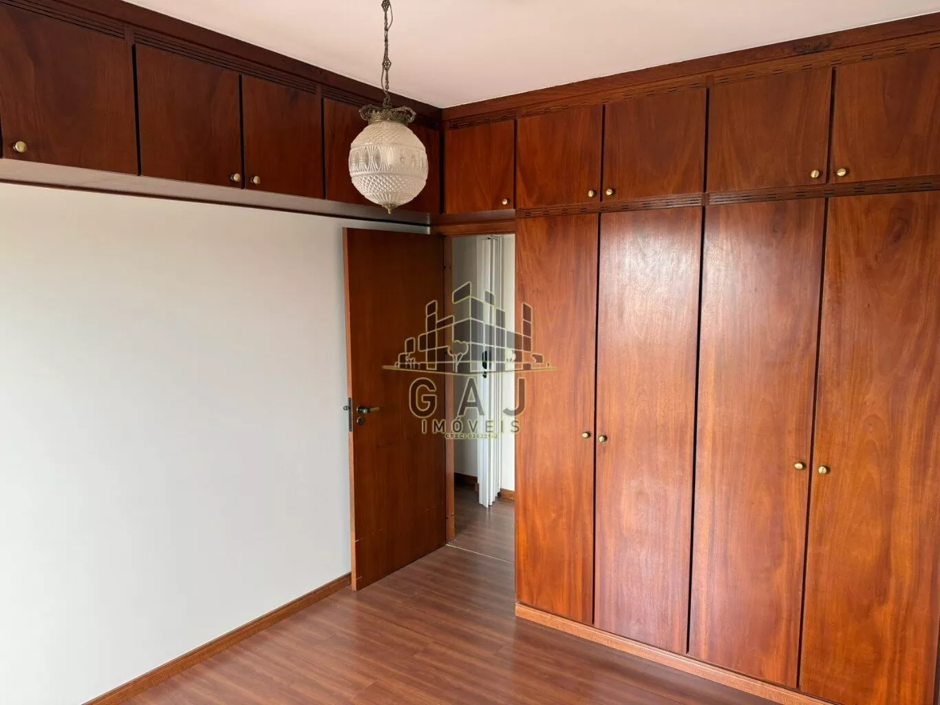 Apartamento à venda e aluguel com 3 quartos, 130m² - Foto 22