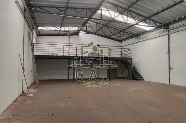 Salão industrial 335m² Jd Mollon - SBO/SP