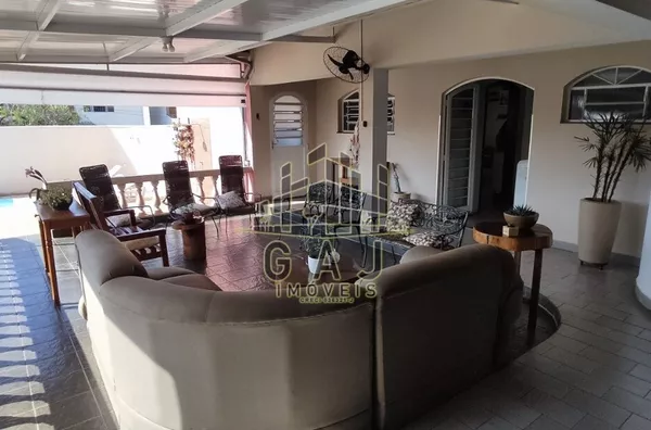 Casa 4 dorms c/ 2 suítes Pq Novo Mundo - Americana/SP