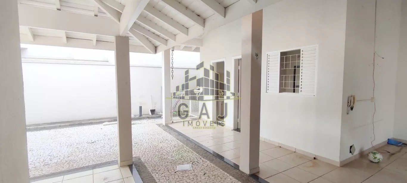 Casa de Condomínio para alugar com 3 quartos, 250m² - Foto 5