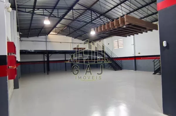 Salão industrial 330m² Jd. São Francisco - SBO/SP