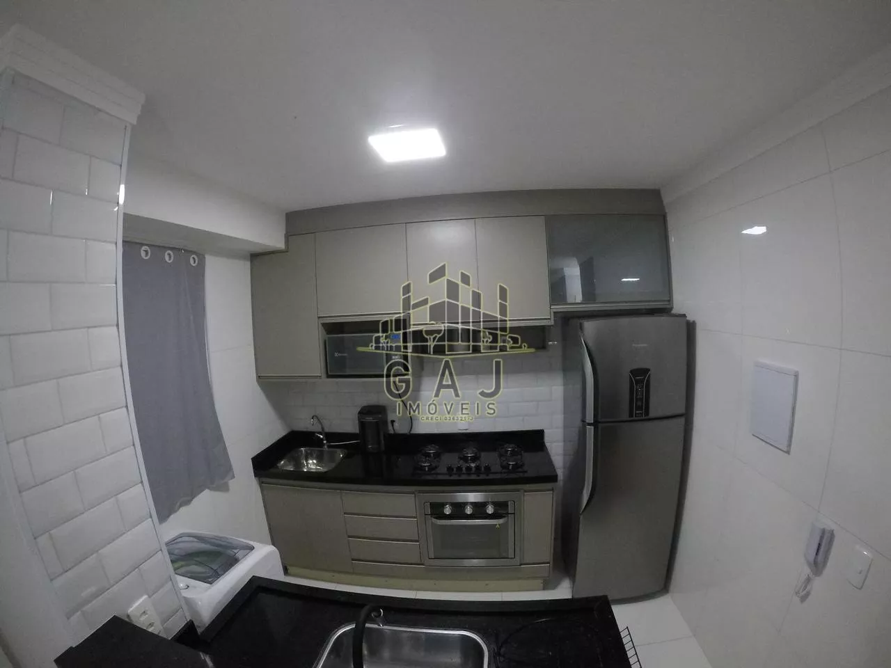 Apartamento à venda com 2 quartos, 42m² - Foto 4