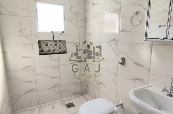 Casa 2 dorms c/ suíte REFORMADA Planalto do Sol - SBO/SP