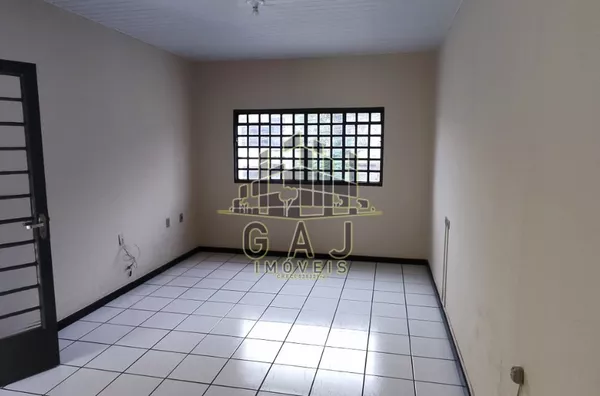 Casa residencial 2 dormitórios no Centro de Americana-SP