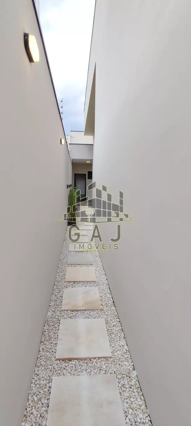 Casa à venda com 3 quartos, 211m² - Foto 16