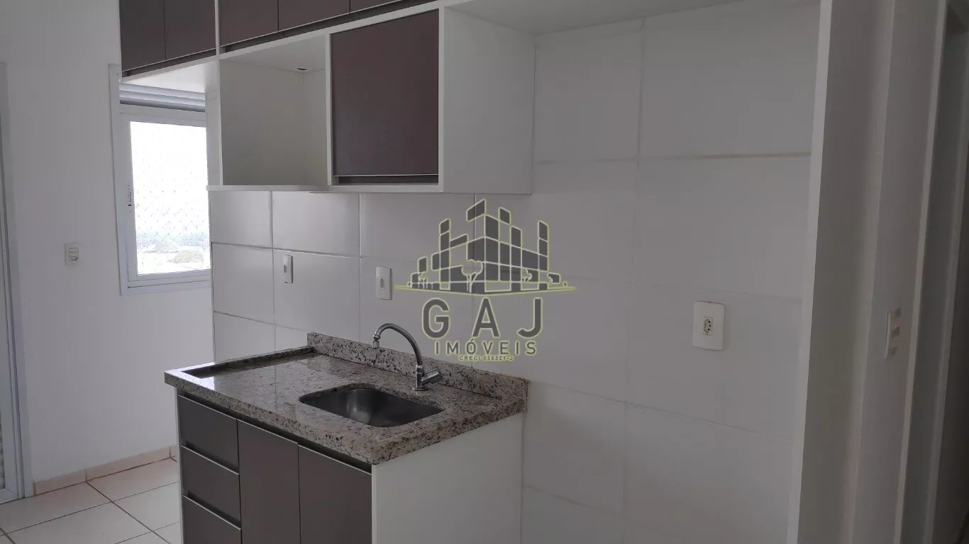 Apartamento para alugar com 3 quartos, 76m² - Foto 1