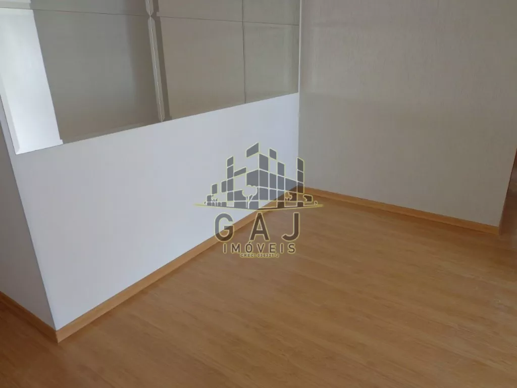 Apartamento à venda com 3 quartos, 130m² - Foto 3