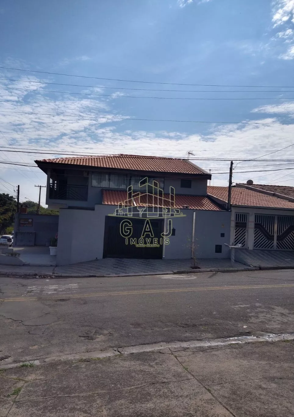 Prédio Inteiro à venda com 2 quartos, 180m² - Foto 1