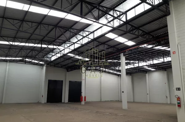 Salão industrial com 1980m² e 2 docas - Industrial Salto Grande - Americana/SP