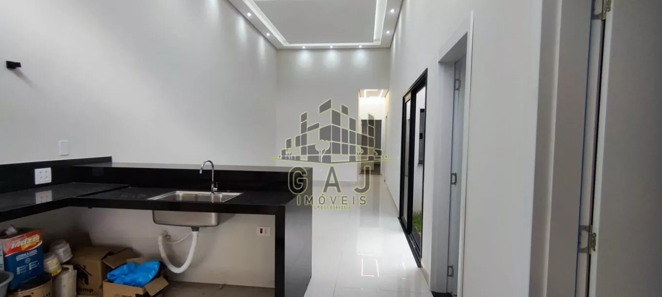 Casa à venda com 3 quartos, 141m² - Foto 3