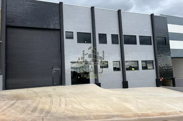 Salão industrial 845m² em condomínio Cintec - SBO/SP