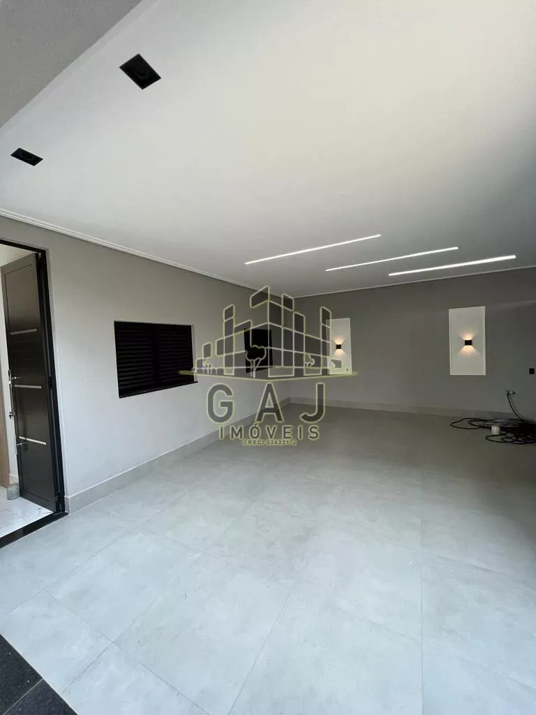 Casa à venda com 3 quartos, 215m² - Foto 8