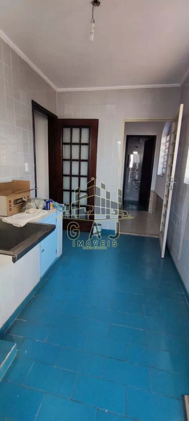 Casa à venda com 3 quartos, 230m² - Foto 33