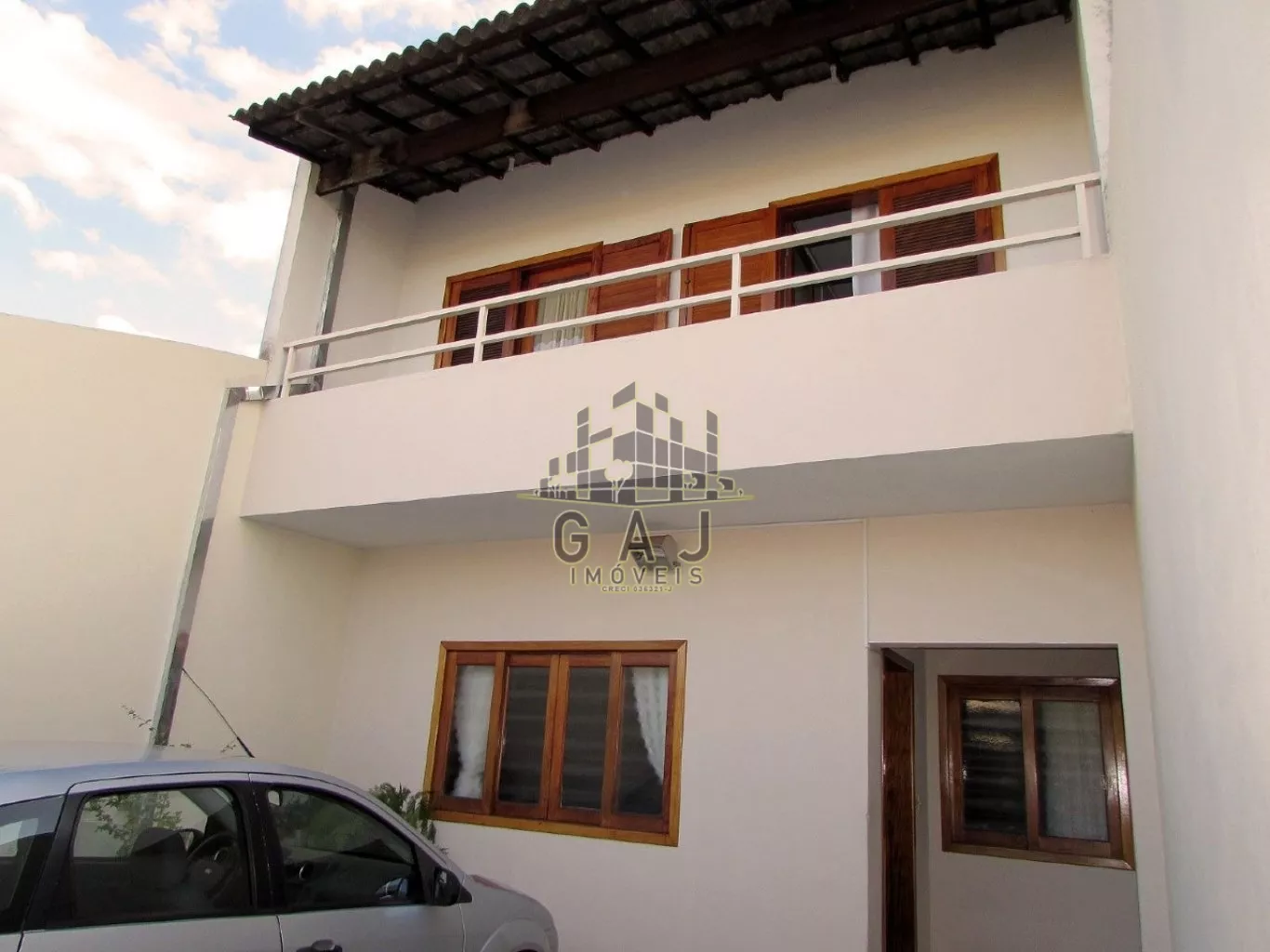 Casa à venda com 4 quartos, 200m² - Foto 15