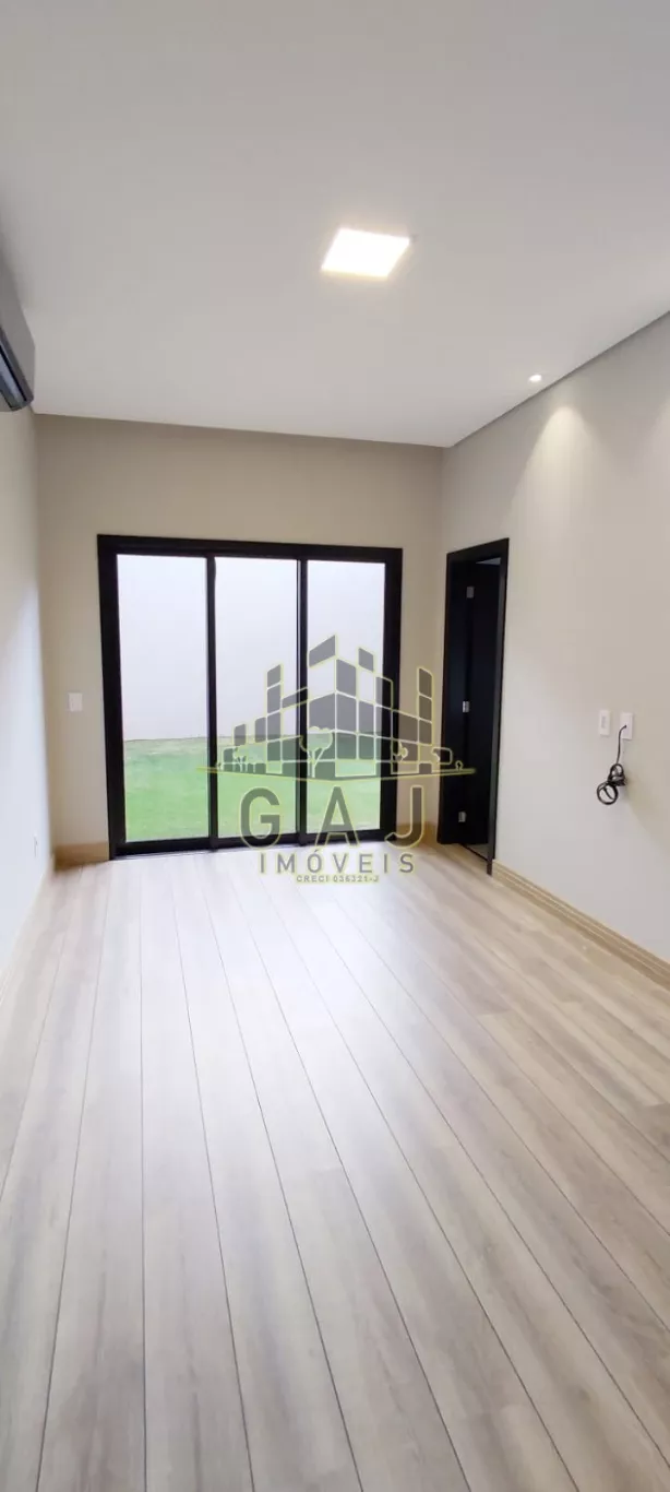 Casa à venda com 3 quartos, 211m² - Foto 5